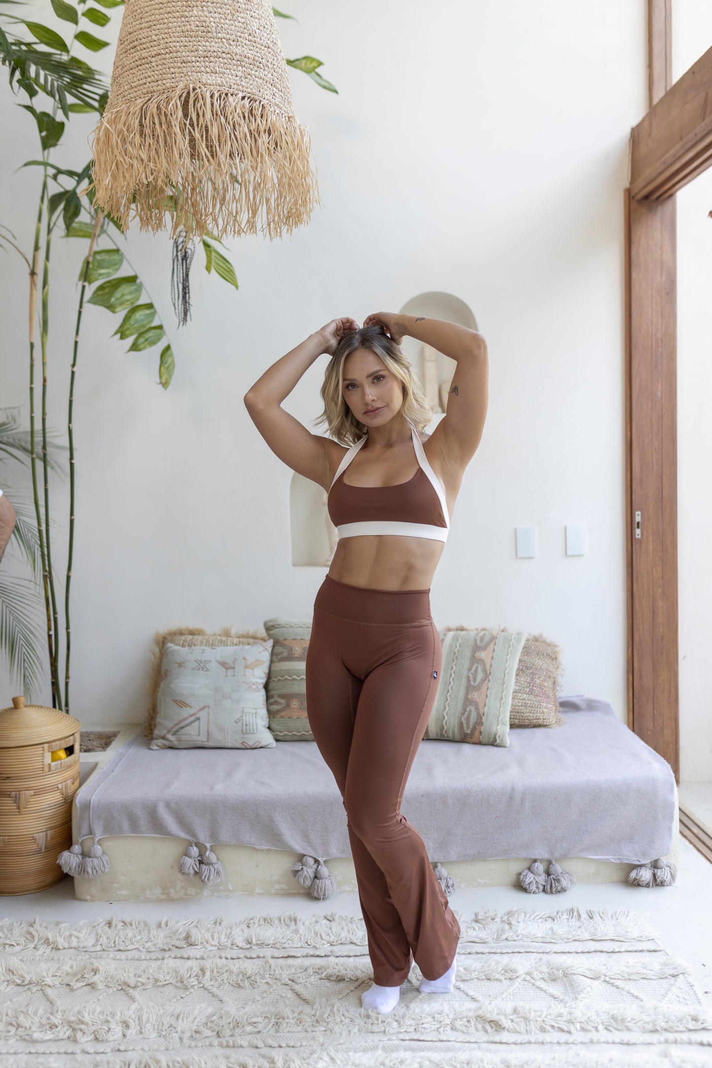AURA SET CHOCOLATE