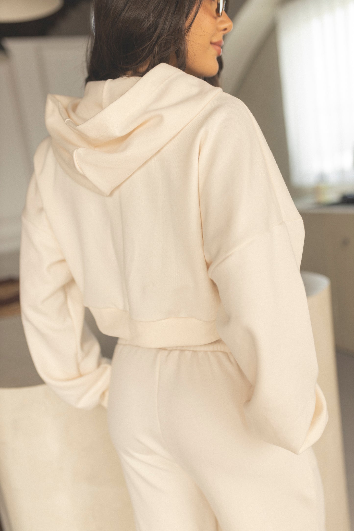 HOODIE VELVET LOUNGE CREAM