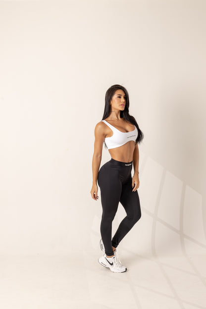 CURVE TOP & ESSENTIAL LEGGINGS